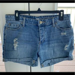 GAP Women’s Light Wash Jean Shorts Size 4